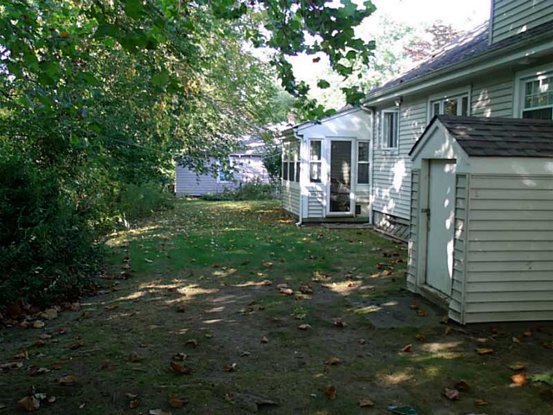 9 Cottage Street Warren, RI 02885 - Photo 18 of 19 Exterior Back.