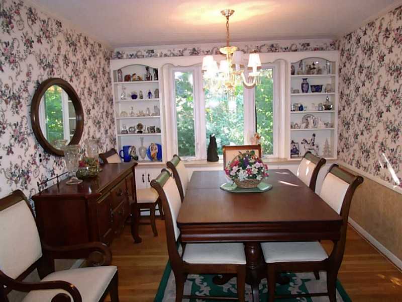 9 Cottage Street Warren, RI 02885 - Photo 4 of 19 Dining Room.