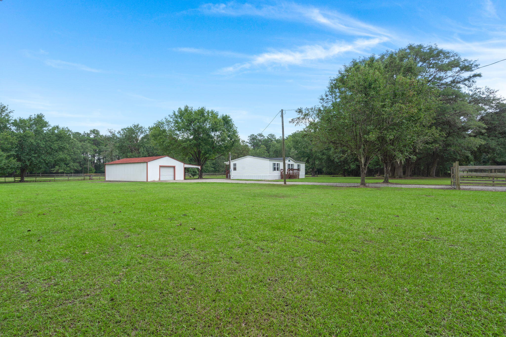 327 County Rd S-18-182 Ridgeville, SC 29472 - Photo 29 of 32