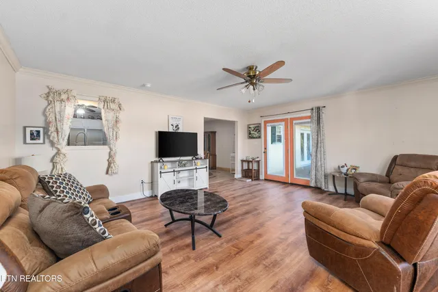 $400,000 | 218 Christin Drive, Clinton, TN 37716