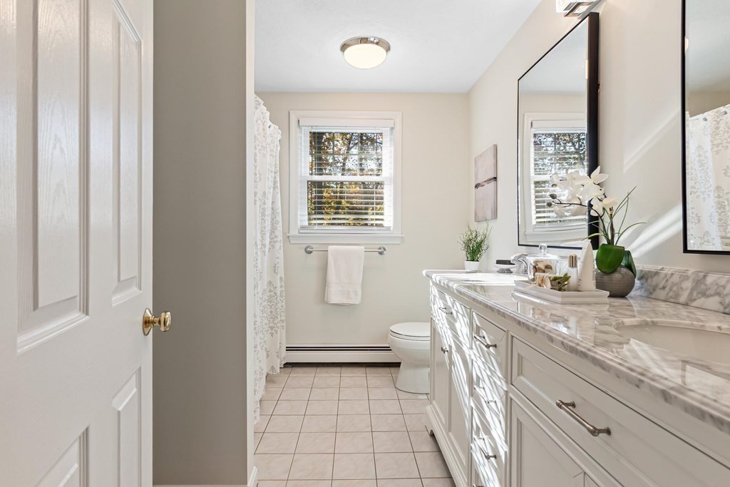 3 Old Town Road Beverly, MA 01915 - Photo 19 of 42