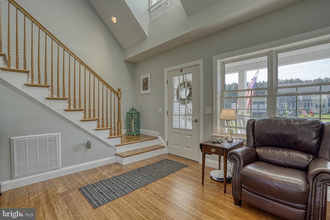 5405 Anchor Road Tilghman, MD 21671 - Photo 33 of 59 Stair Case
