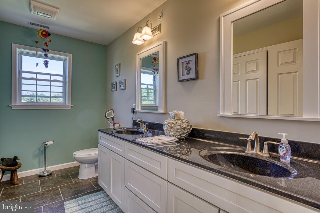 5405 Anchor Road Tilghman, MD 21671 - Photo 47 of 59 Second Floor Full Bath