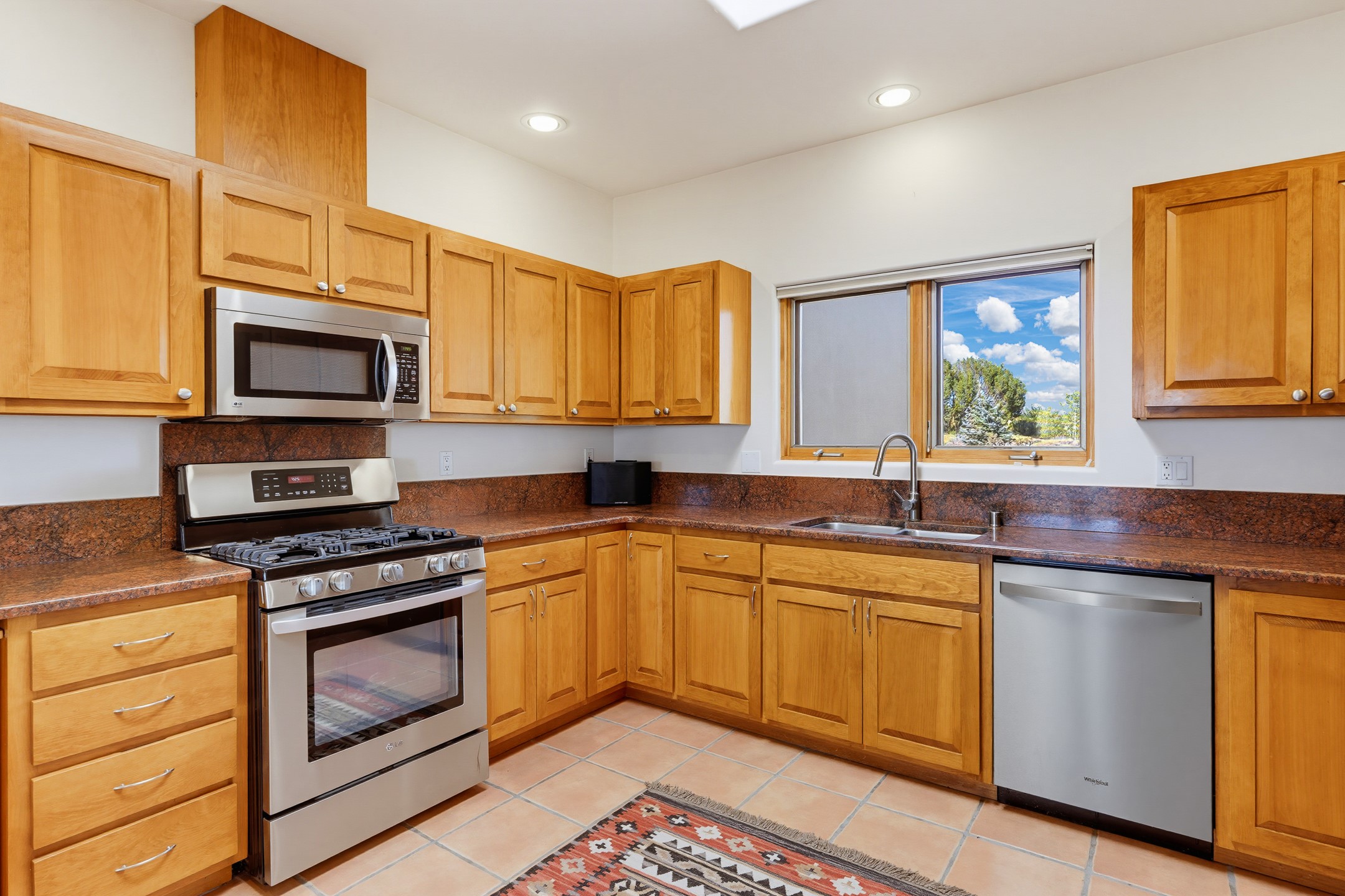 11 Descanso Road Santa Fe, NM 87508 - Photo 15 of 51