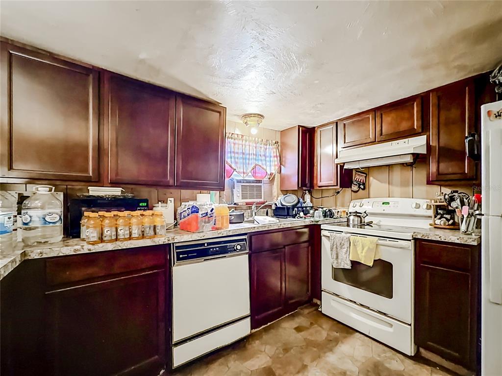 7612 Southwest 155th Street Dunnellon, FL 34432 - Photo 13 of 20