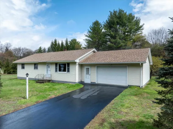 $349,000 | 31 Northfield Drive, Springfield, VT 05150