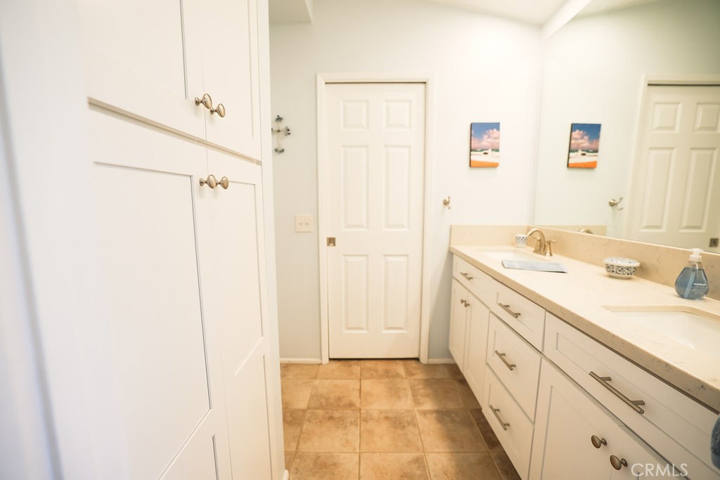 9057 Mandarin Lane Riverside, CA 92508 - Photo 23 of 36 Remodeled Primary Bathroom