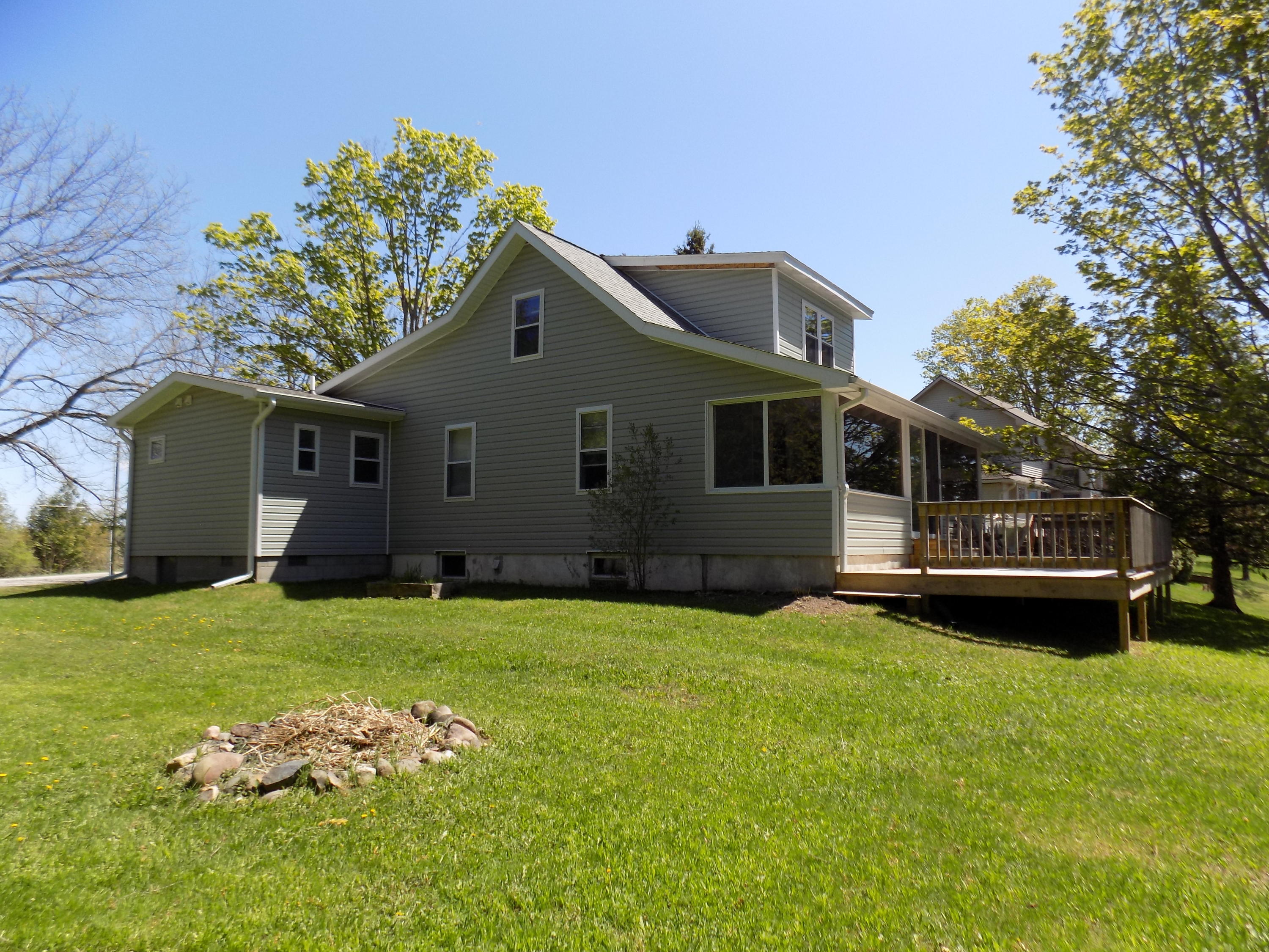 10807 Moonlight Bay Road Cheboygan, MI 49721 - Photo 7 of 44 Gallery Image 7