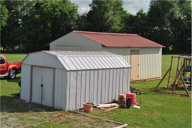 9575 Powells Chapel Road Murfreesboro, TN 37129 - Photo 17 of 18 a view of backyard of house