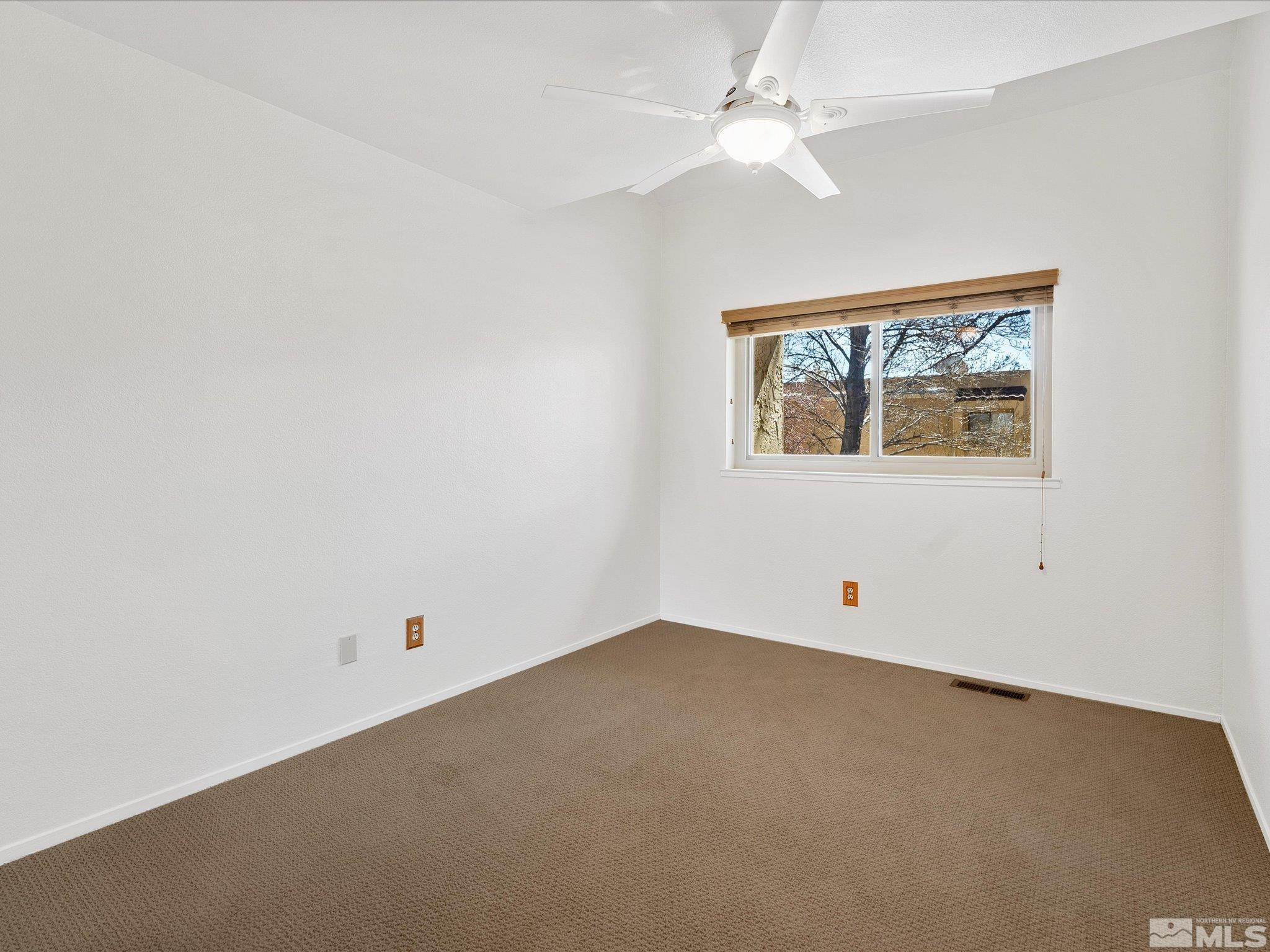 8780 Dixon Lane Reno, NV 89511 - Photo 17 of 24 Photo 17