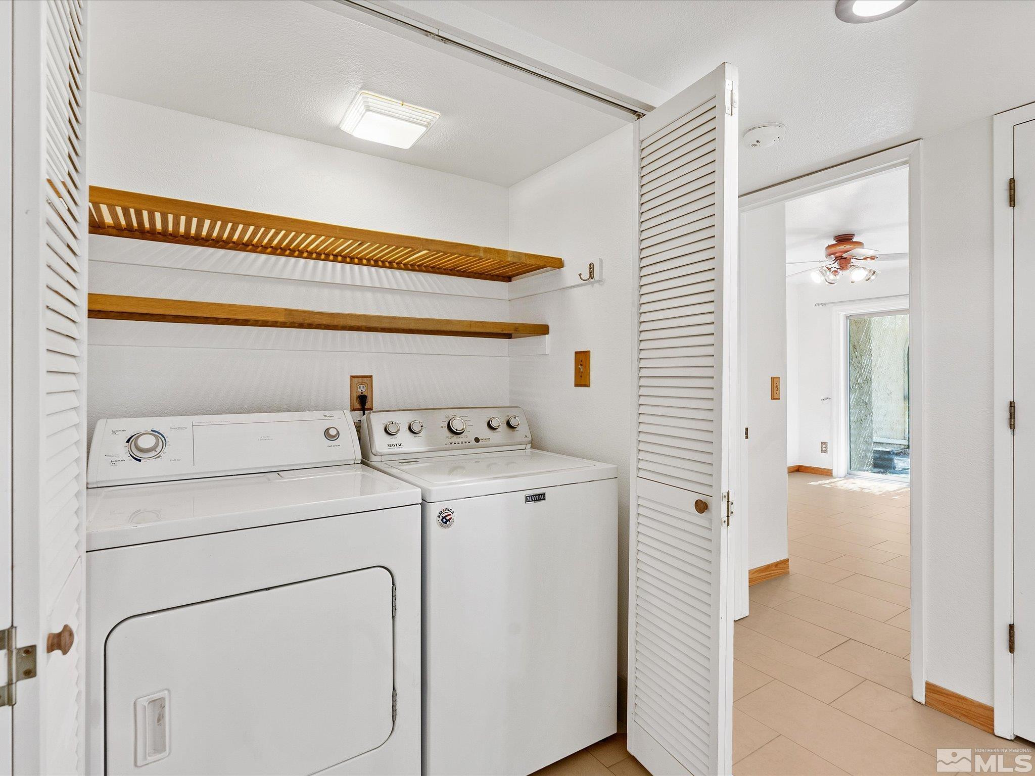 8780 Dixon Lane Reno, NV 89511 - Photo 4 of 24 Photo 4