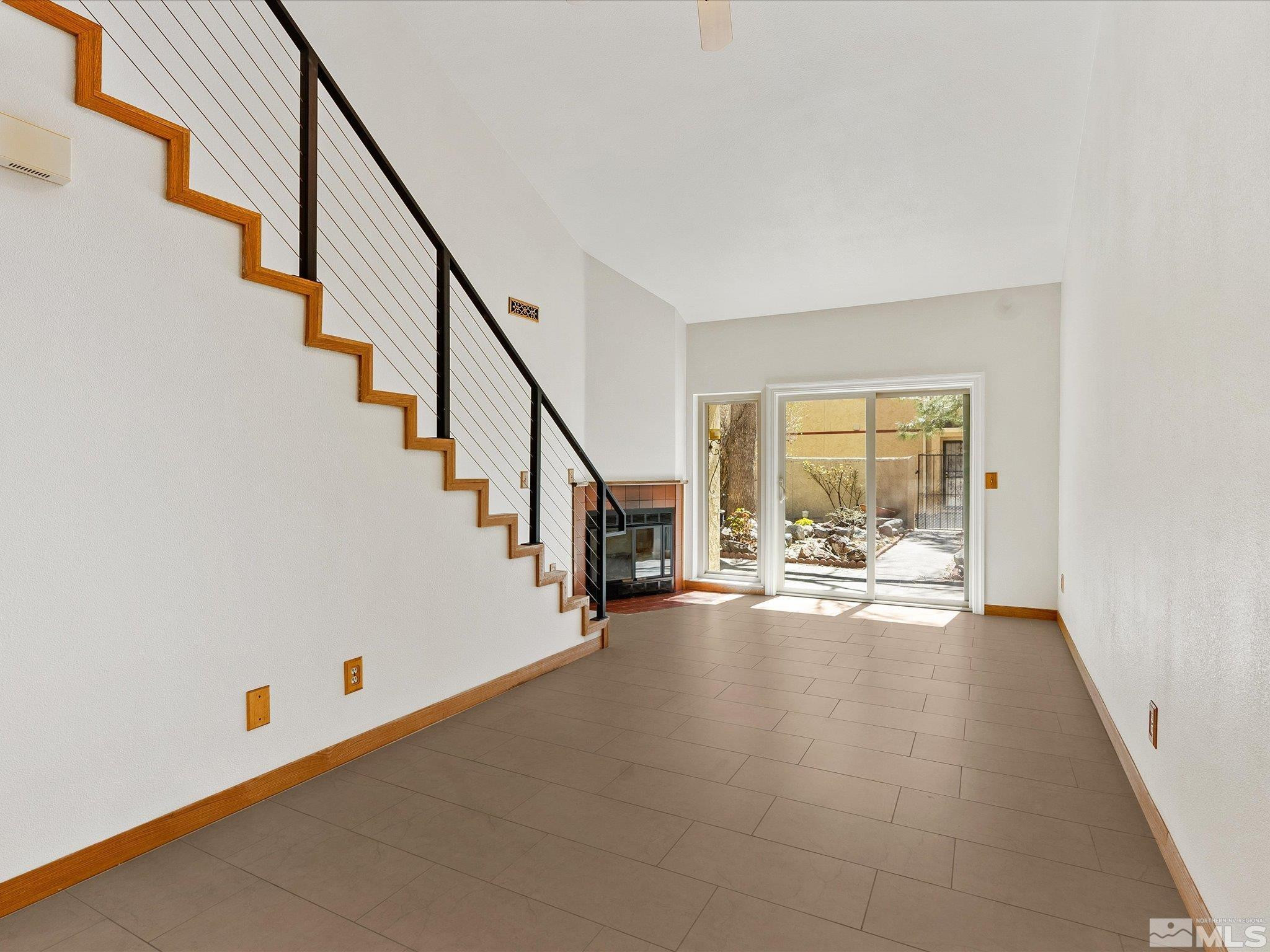 8780 Dixon Lane Reno, NV 89511 - Photo 9 of 24 Photo 9