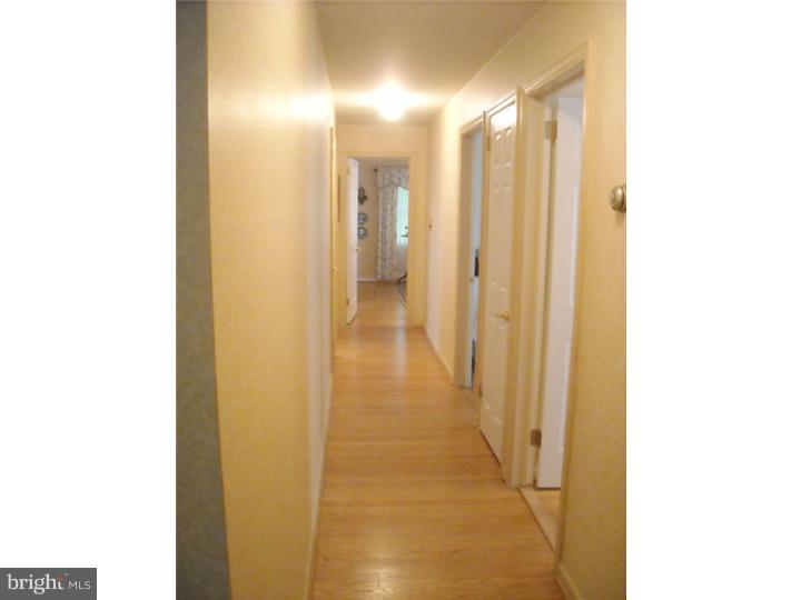 706 Halstead Road Wilmington, DE 19803 - Photo 15 of 25 Hallway