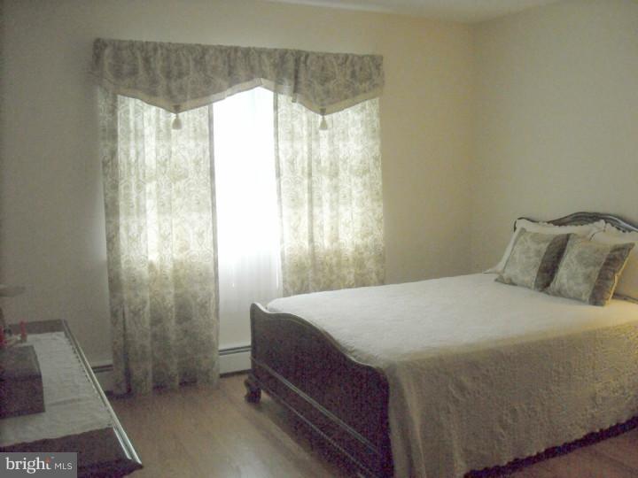 706 Halstead Road Wilmington, DE 19803 - Photo 20 of 25 Bedroom 2