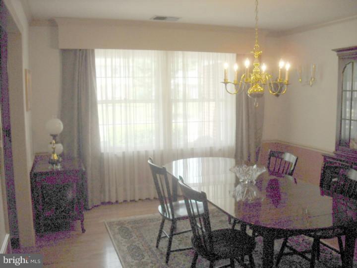 706 Halstead Road Wilmington, DE 19803 - Photo 9 of 25 Dining Room
