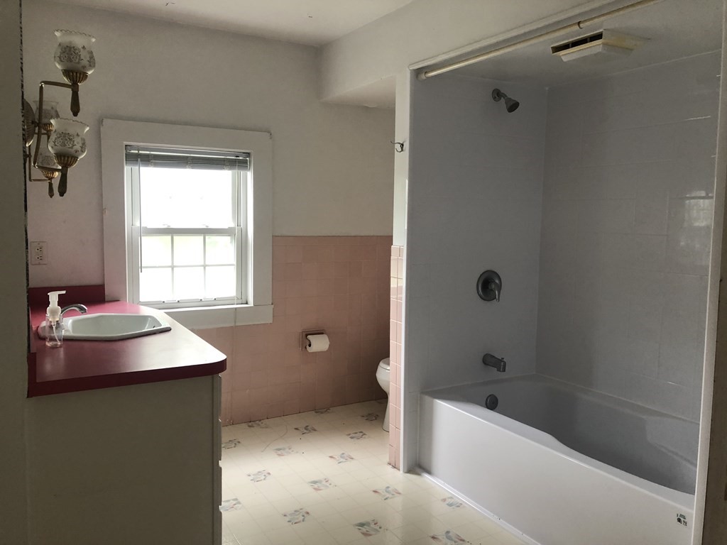 705 Main Street Hanson, MA 02341 - Photo 24 of 29 Gallery Image 24
