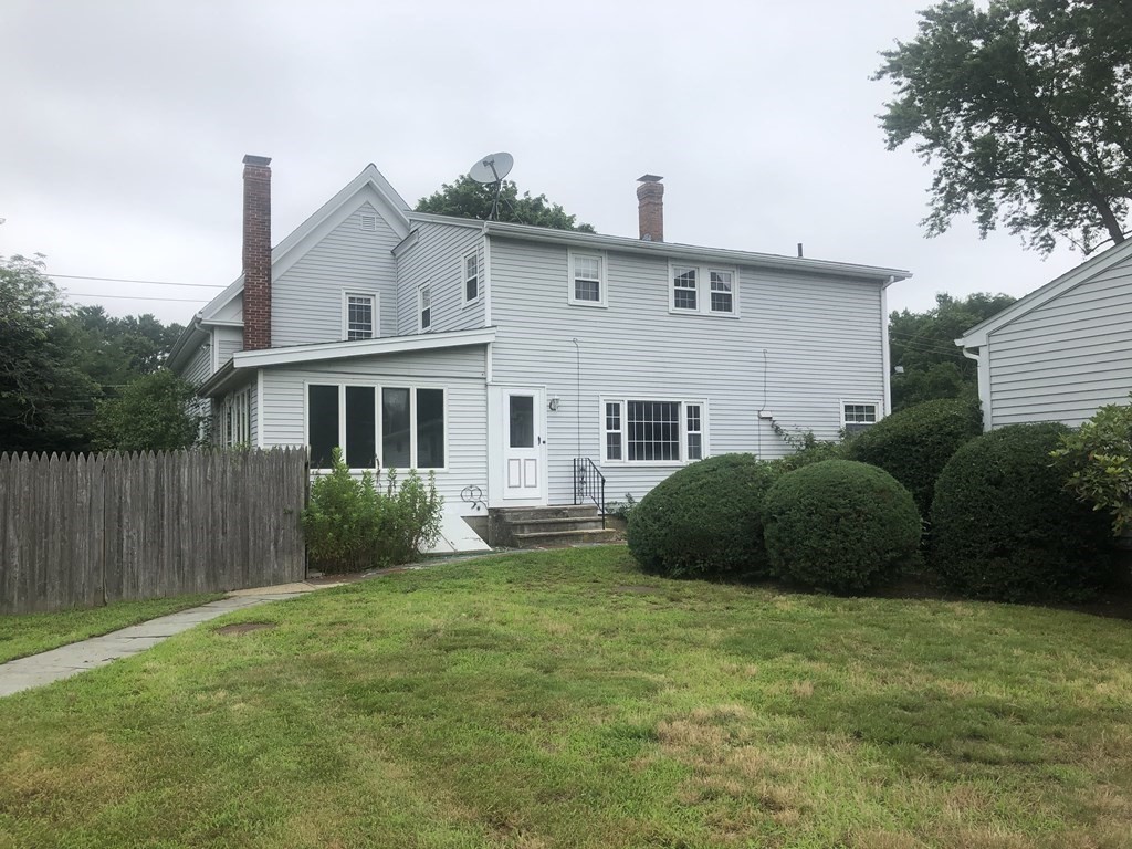 705 Main Street Hanson, MA 02341 - Photo 9 of 29 Gallery Image 9