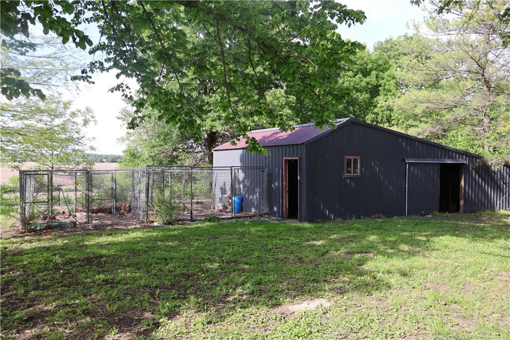 281 Southwest 200th Road Centerview, MO 64019 - Photo 25 of 30