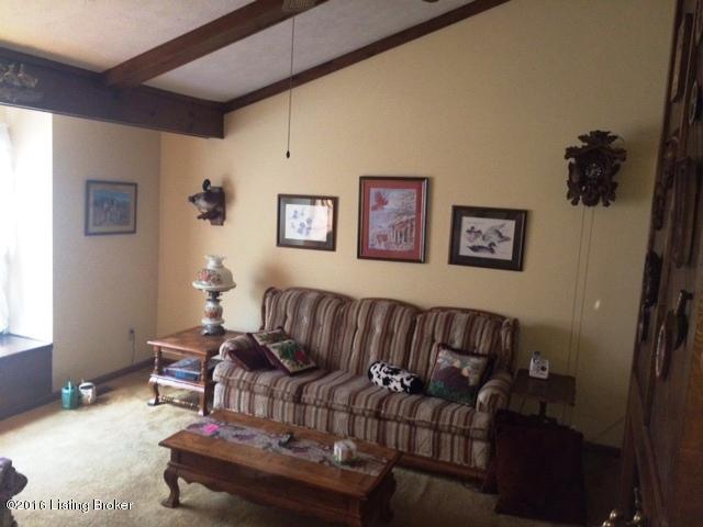 102 Wingate Road Brandenburg, KY 40108 - Photo 9 of 23 IMG_4178