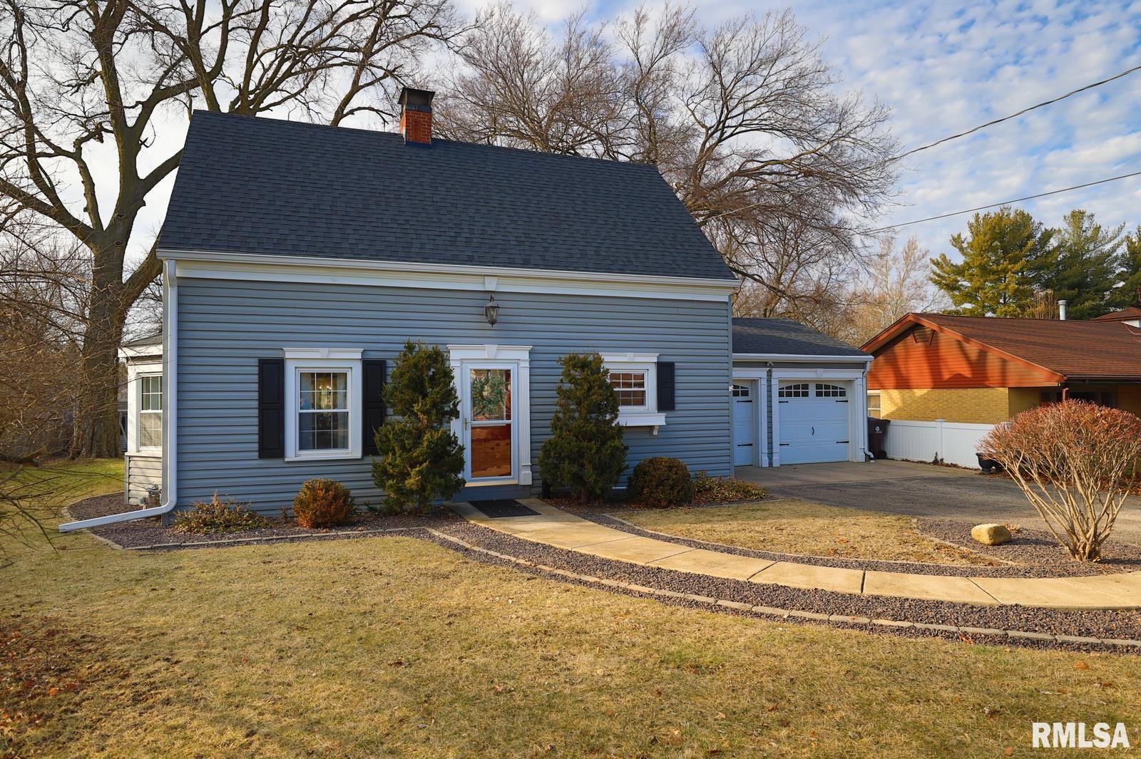 373 East High Point Road Peoria, IL 61614 - Photo 1 of 46 Gallery Image 1