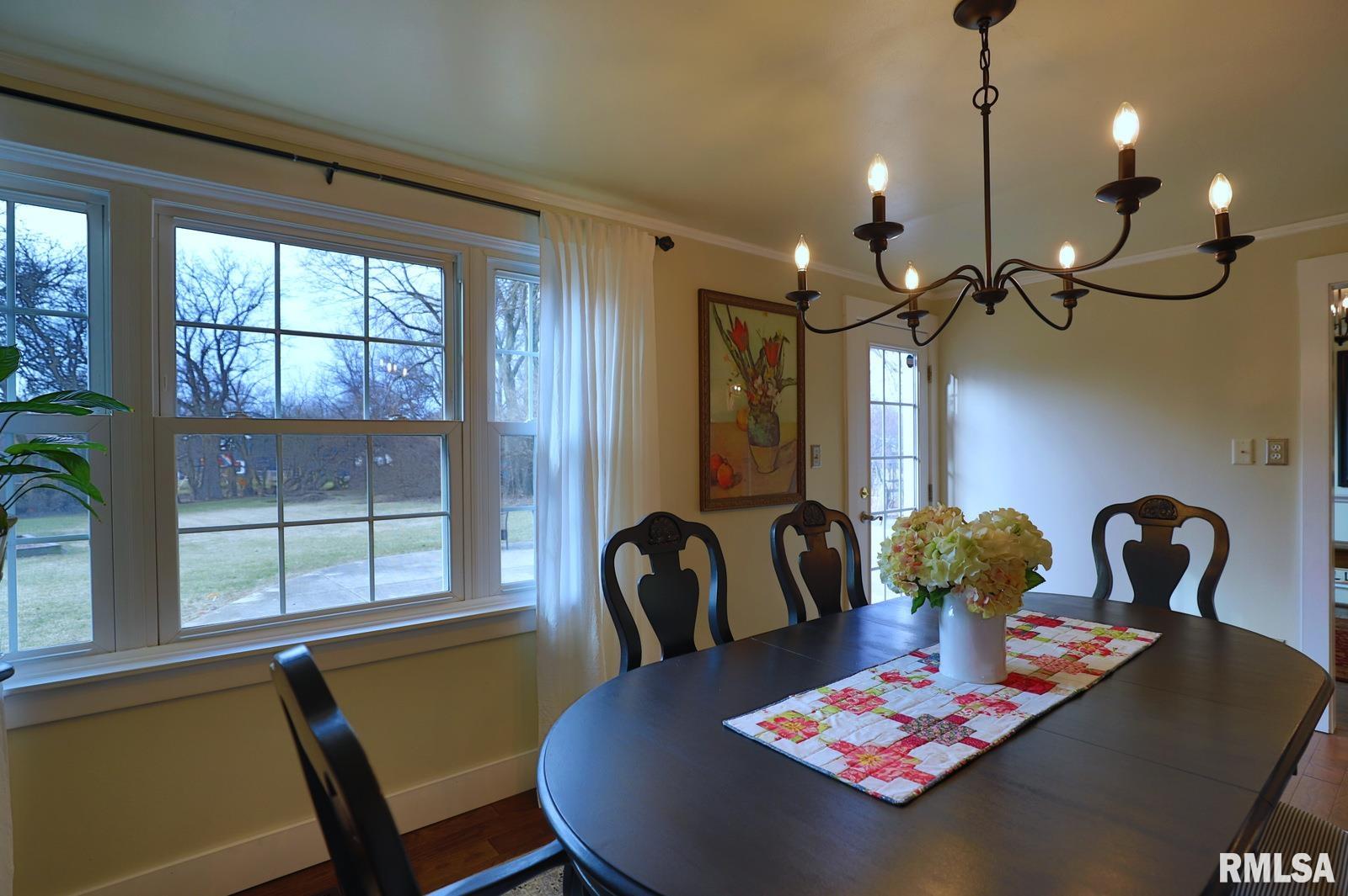 373 East High Point Road Peoria, IL 61614 - Photo 11 of 46 Gallery Image 11