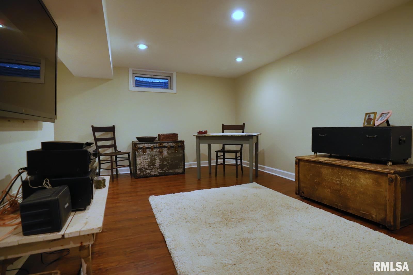 373 East High Point Road Peoria, IL 61614 - Photo 36 of 46 Gallery Image 36