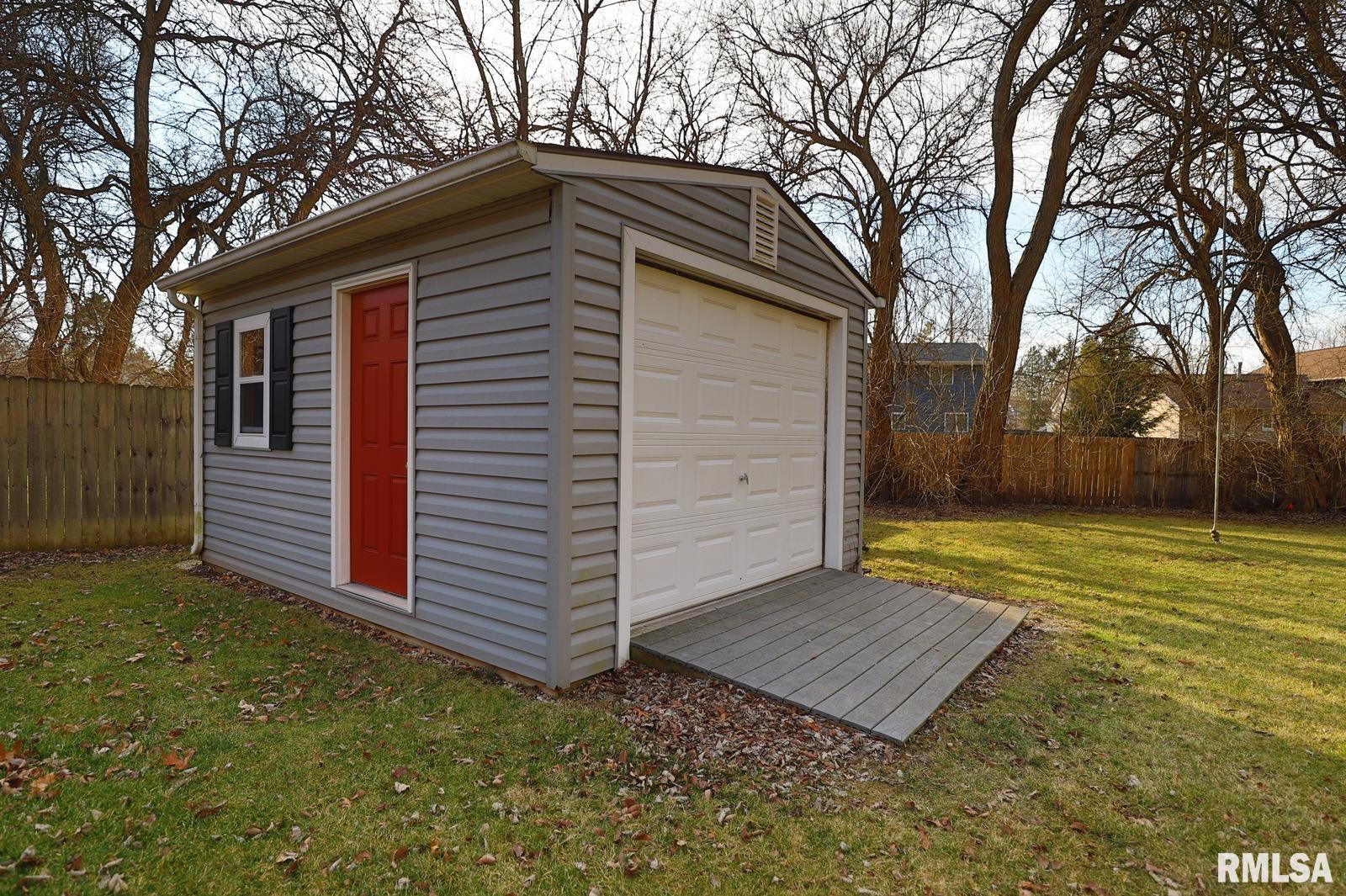 373 East High Point Road Peoria, IL 61614 - Photo 42 of 46 Gallery Image 42