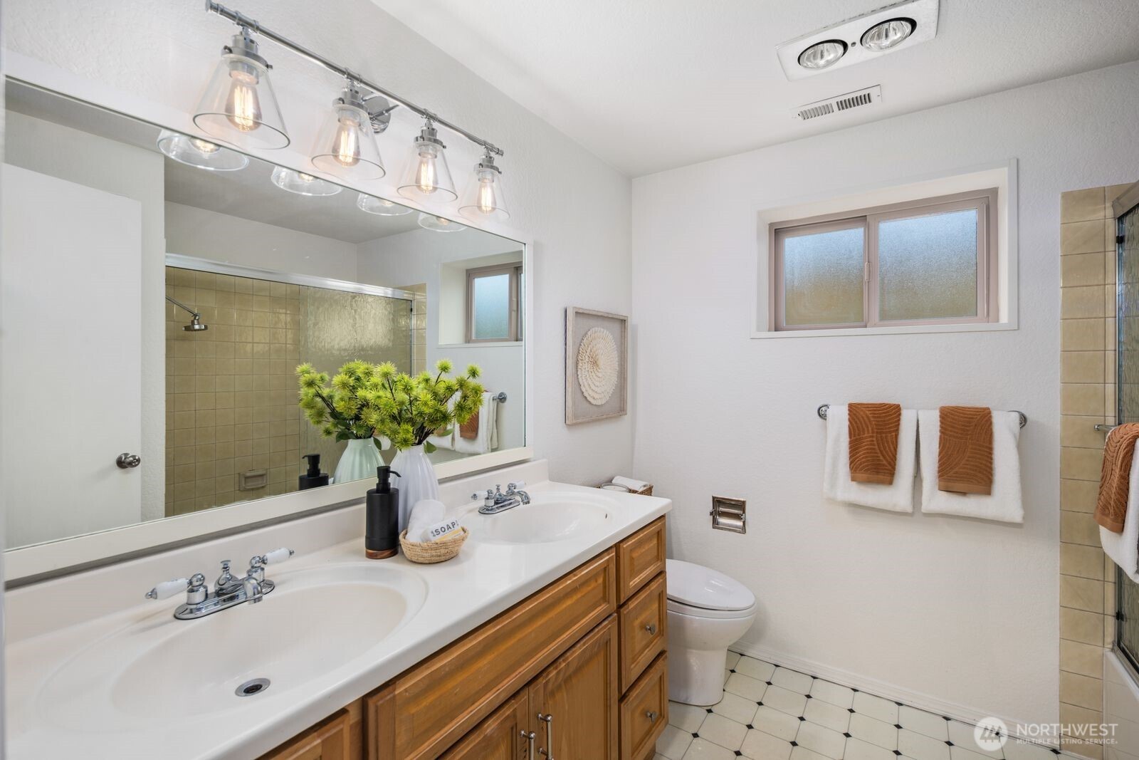 17909 73rd Avenue West Edmonds, WA 98026 - Photo 24 of 35