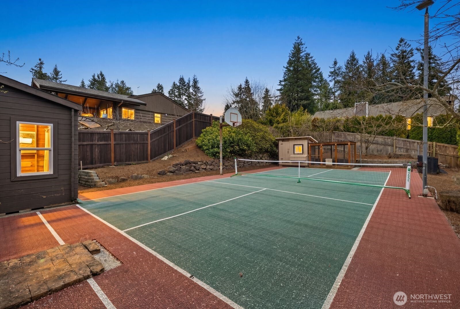 17909 73rd Avenue West Edmonds, WA 98026 - Photo 30 of 35