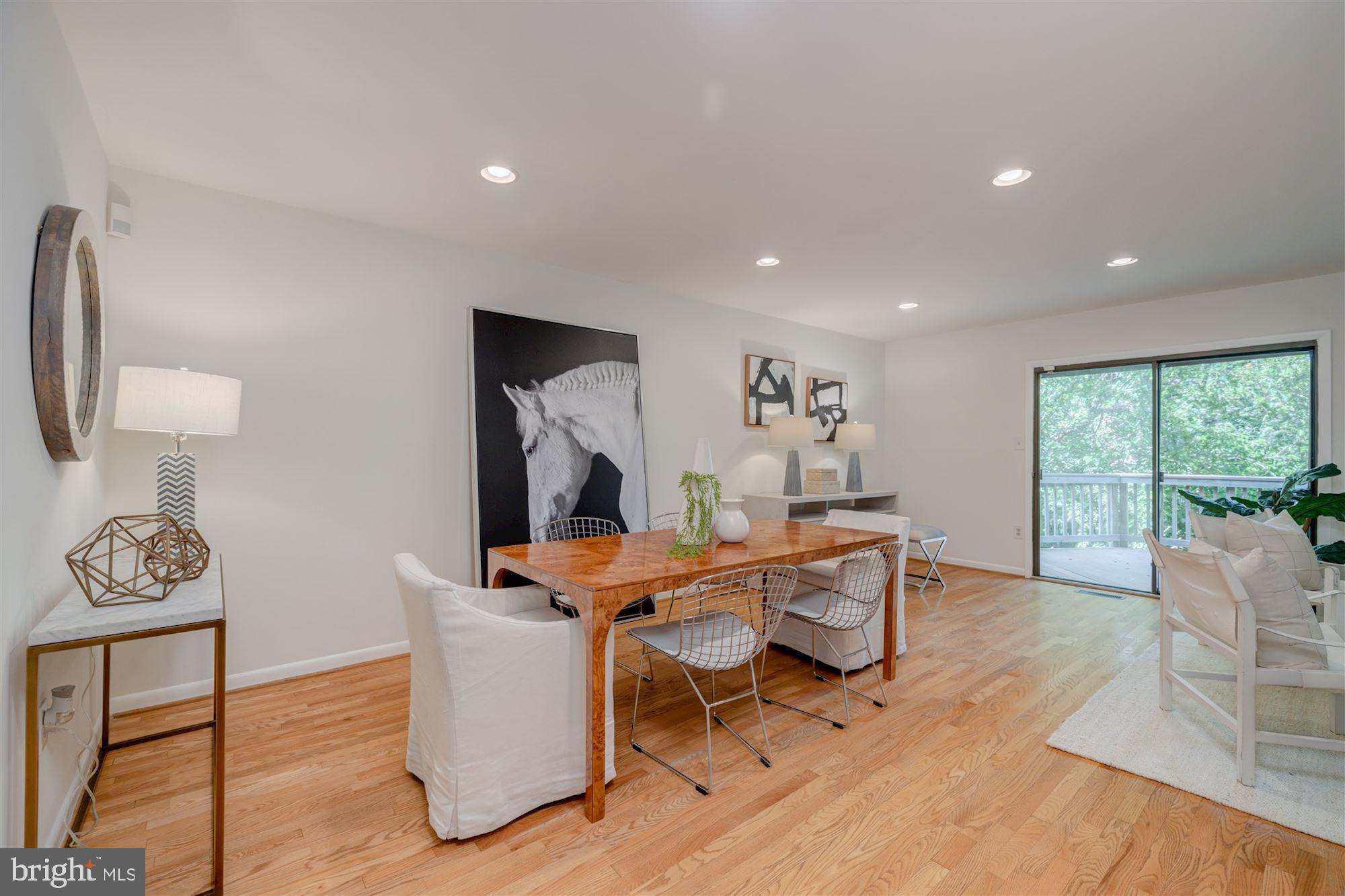 2039 Wethersfield Court Reston, VA 20191 - Photo 4 of 17 Formal Dining Area