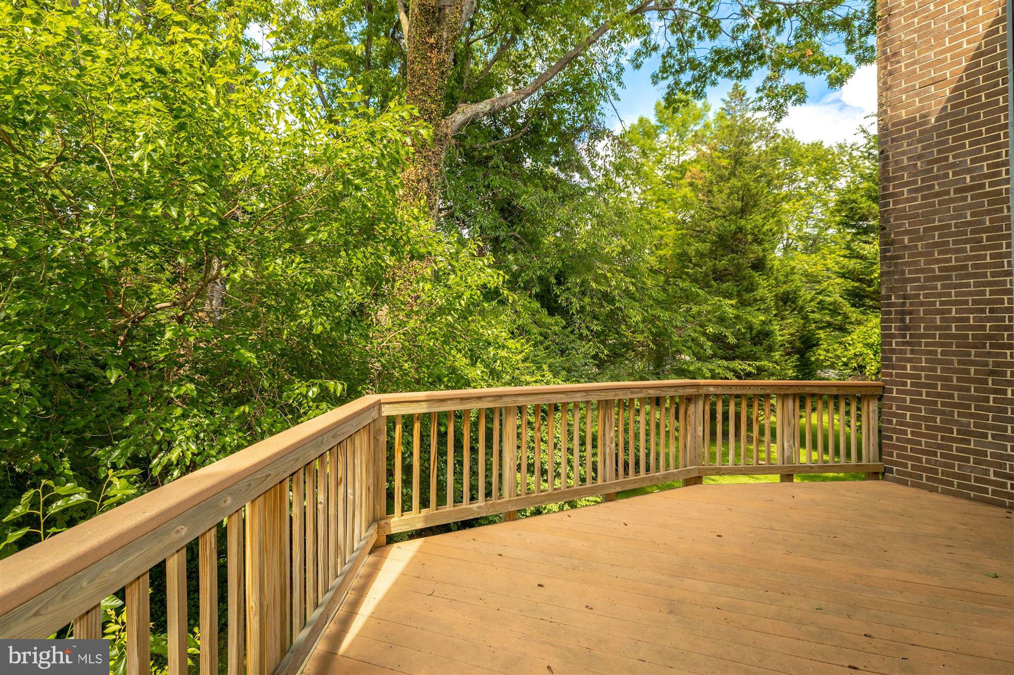 2039 Wethersfield Court Reston, VA 20191 - Photo 7 of 17 Expansive Deck Off Living Room
