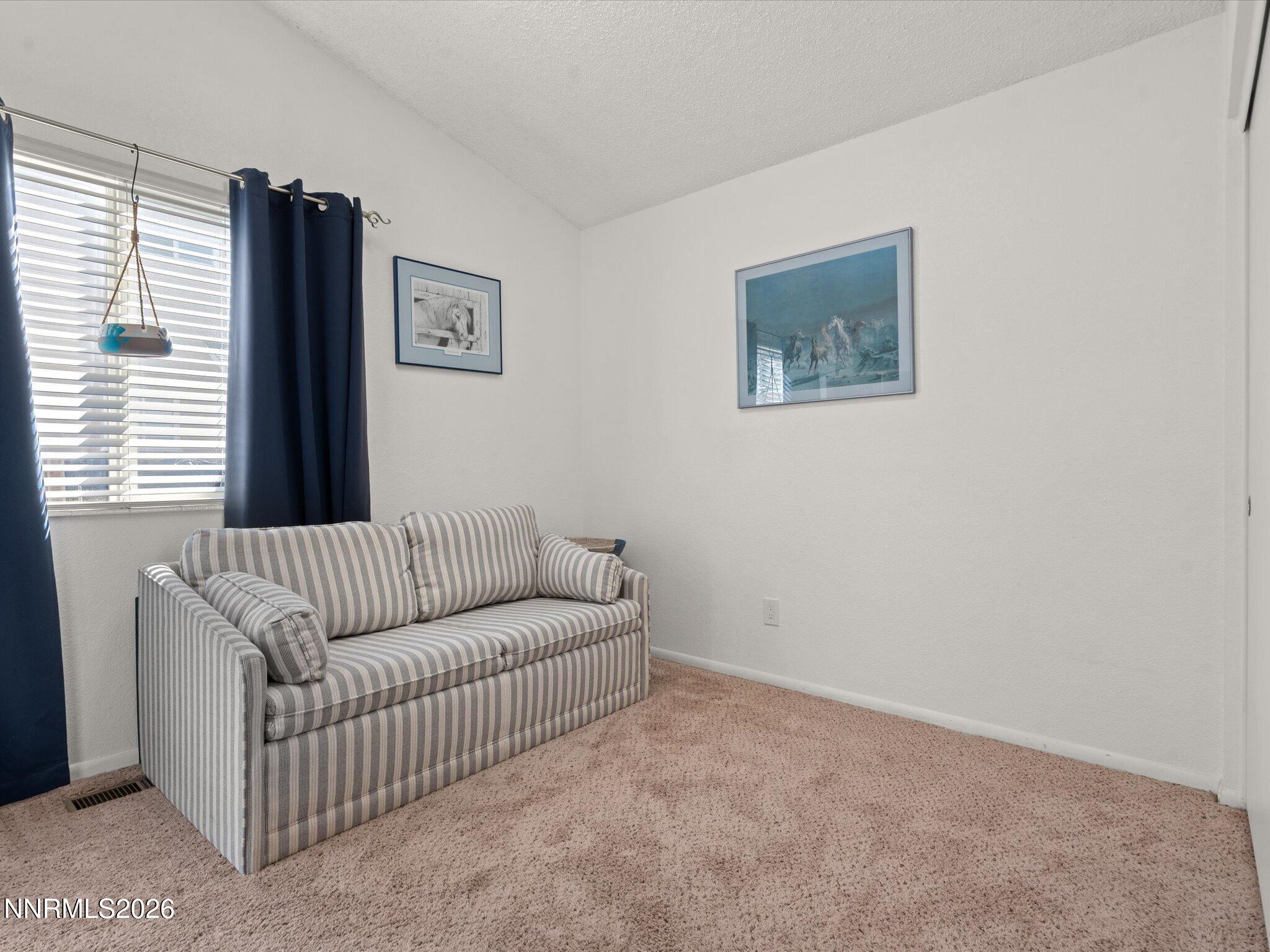 300 Kilborne Avenue Reno, NV 89509 - Photo 16 of 23 33-300 Kilborne Ave-132