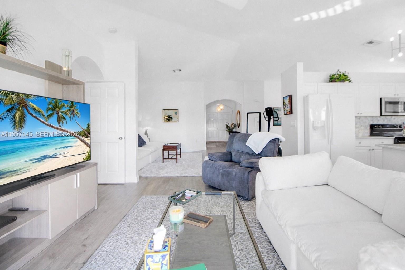 12146 Southwest 133rd Terrace Miami, FL 33186 - Photo 15 of 33