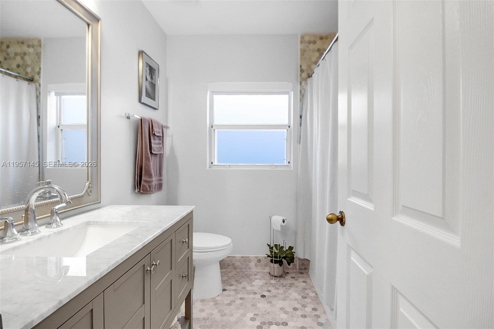 12146 Southwest 133rd Terrace Miami, FL 33186 - Photo 23 of 33