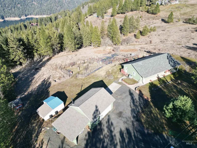 $525,000 | 5288 Lakeview Road, Orofino, ID 83544