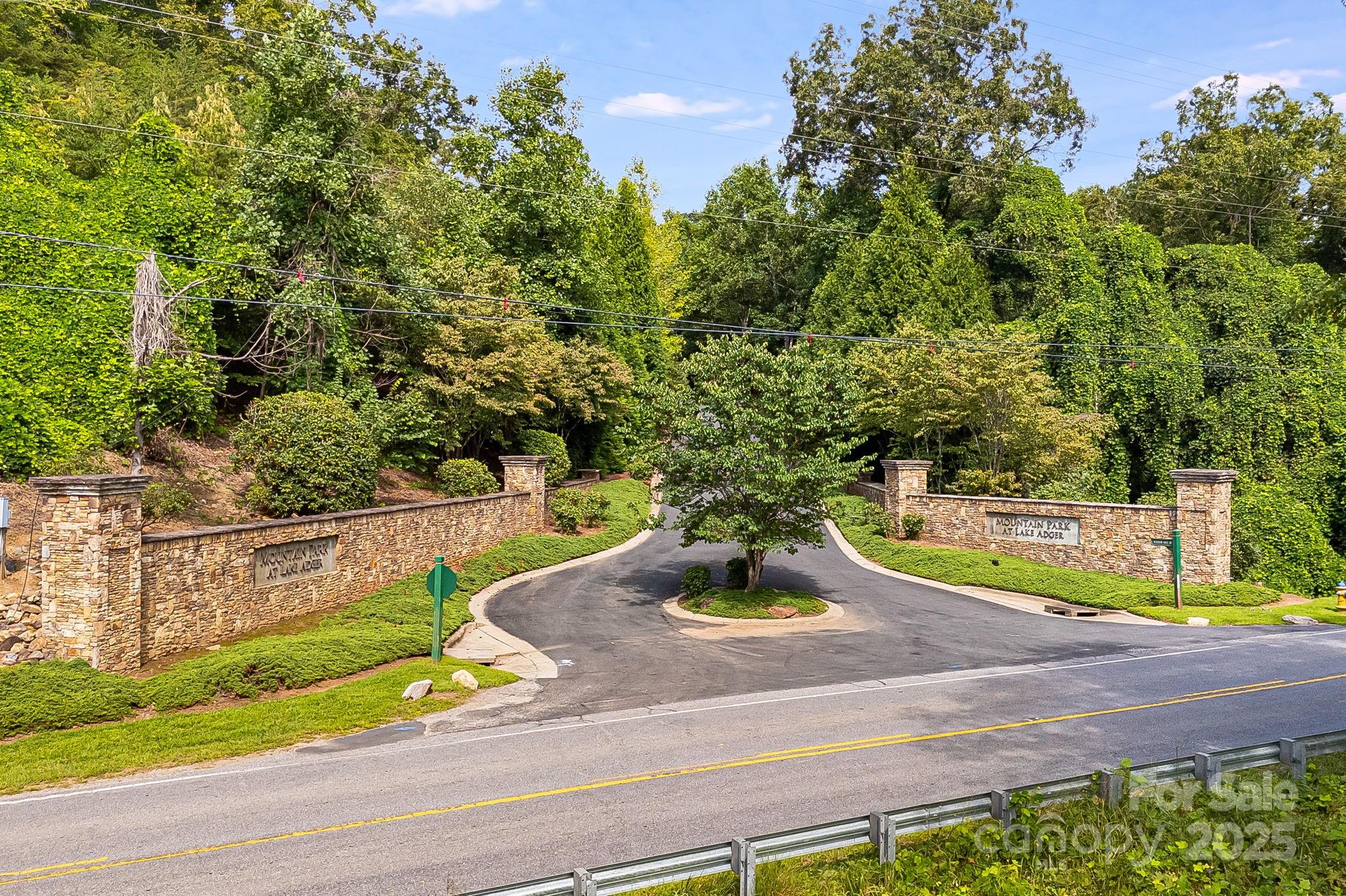 1140 Laurel Crest Lane Mill Spring, NC 28756 - Photo 24 of 27