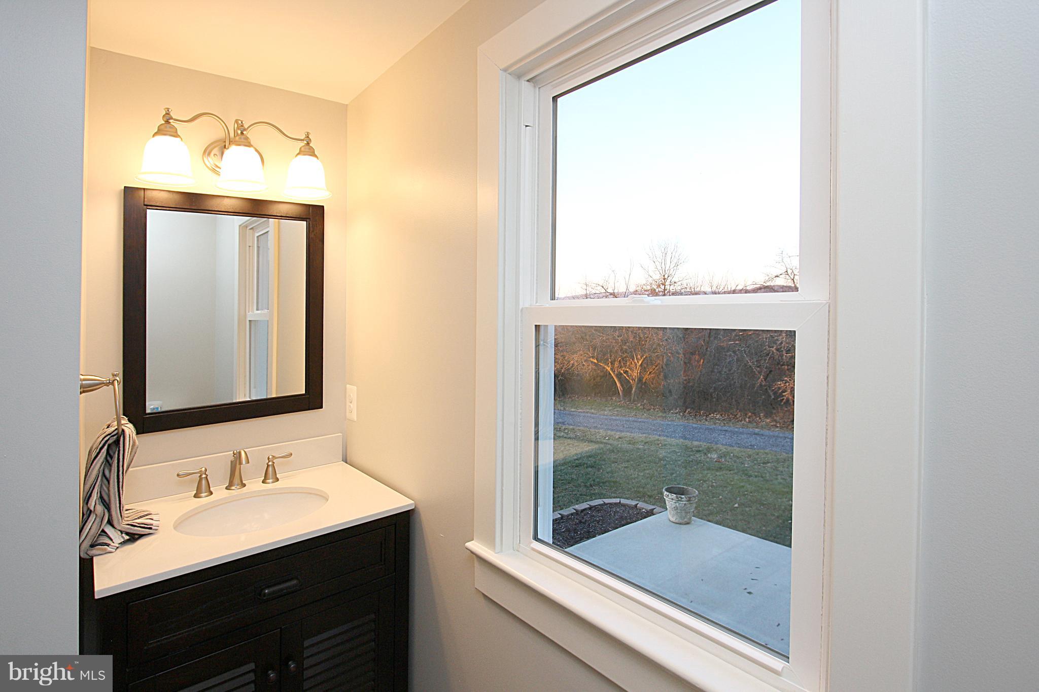 14448 Edgemont Road Smithsburg, MD 21783 - Photo 20 of 49 Main Level Full Bath (8x8)