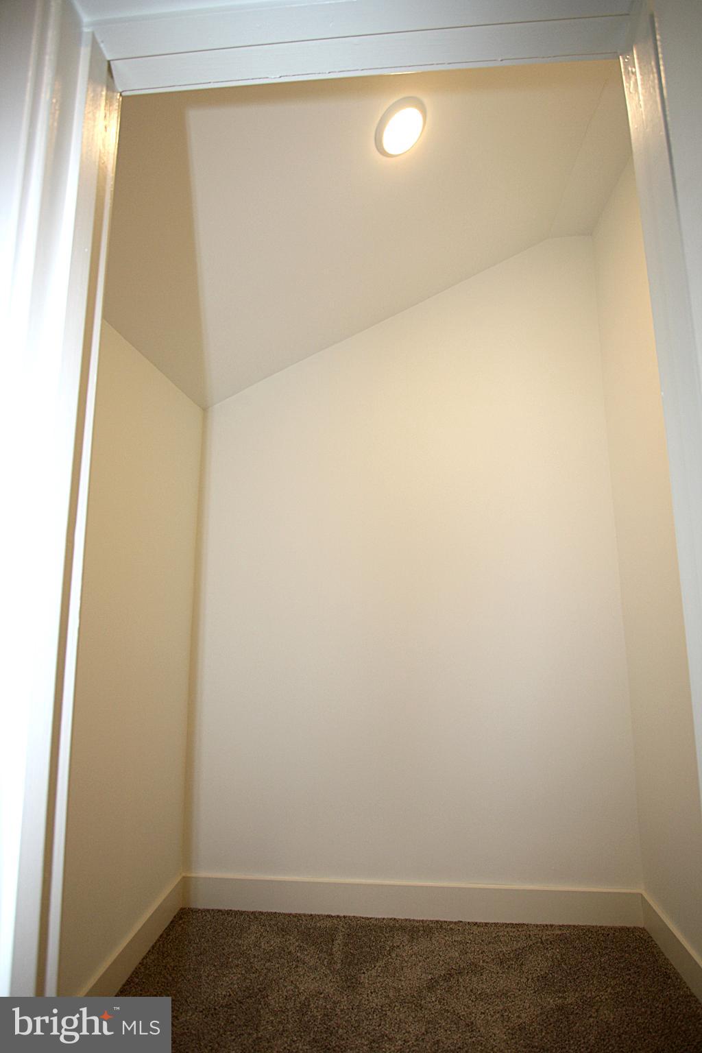 14448 Edgemont Road Smithsburg, MD 21783 - Photo 39 of 49 Walk-In Closet (7x6)