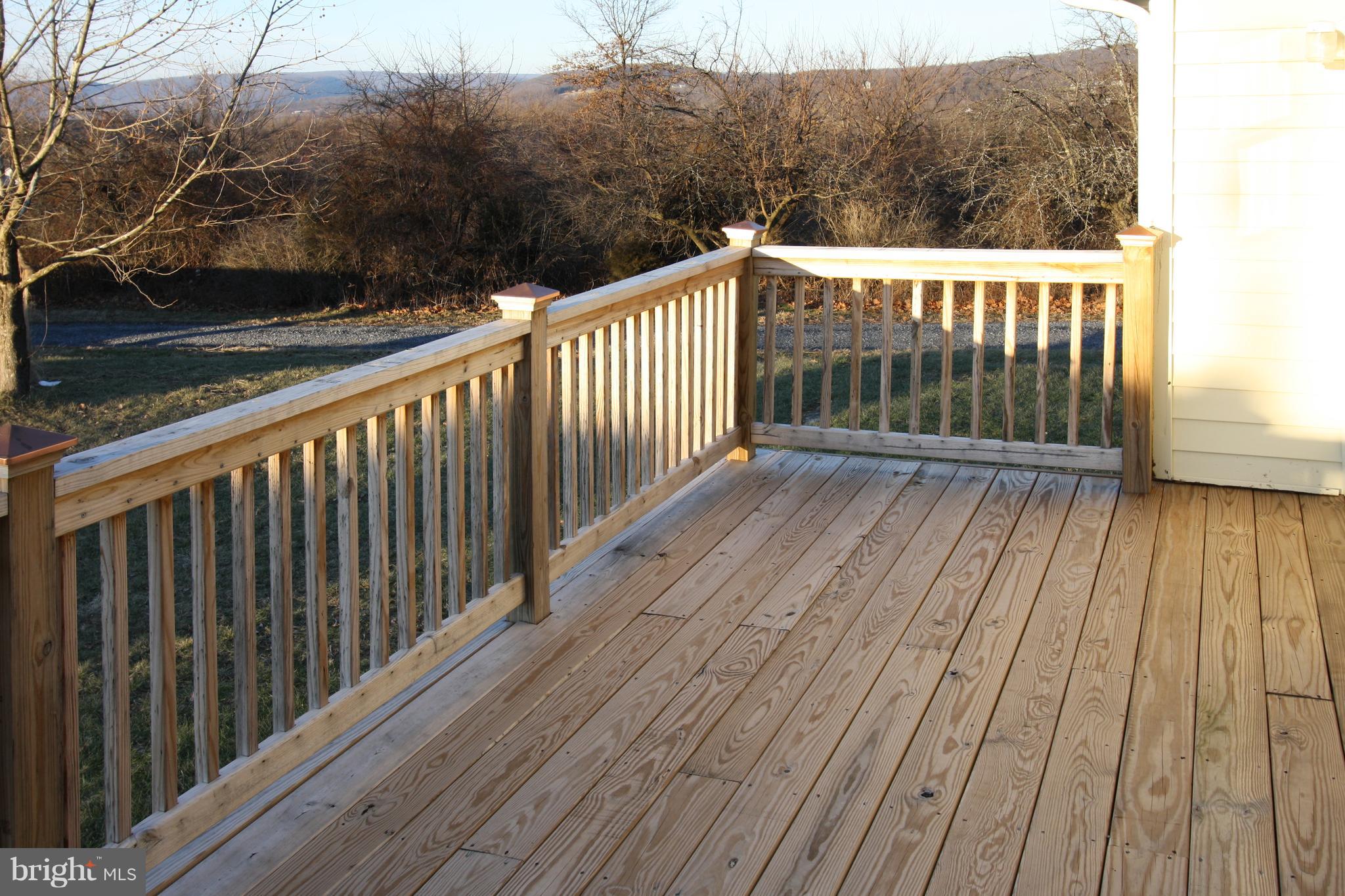 14448 Edgemont Road Smithsburg, MD 21783 - Photo 42 of 49 Deck