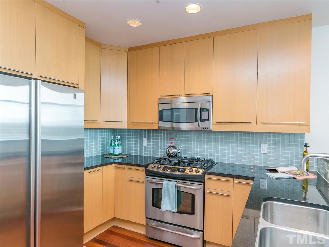 323 West Jones Street, Unit 815 Raleigh, NC 27603 - Photo 9 of 25 Gallery Image 9