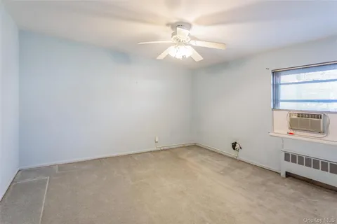 $385,000 | 107 15th Street, Unit E1, Garden City, NY 11530