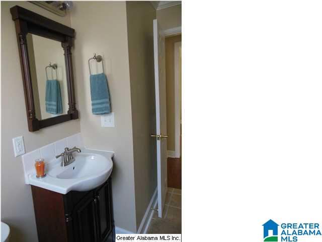 1462 Hueytown Road Bessemer, AL 35023 - Photo 23 of 32