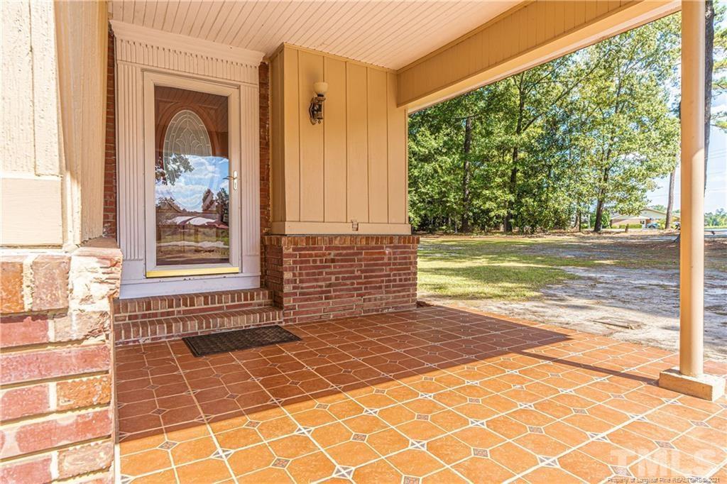 22 Butler Island Road Roseboro, NC 28382 - Photo 2 of 30