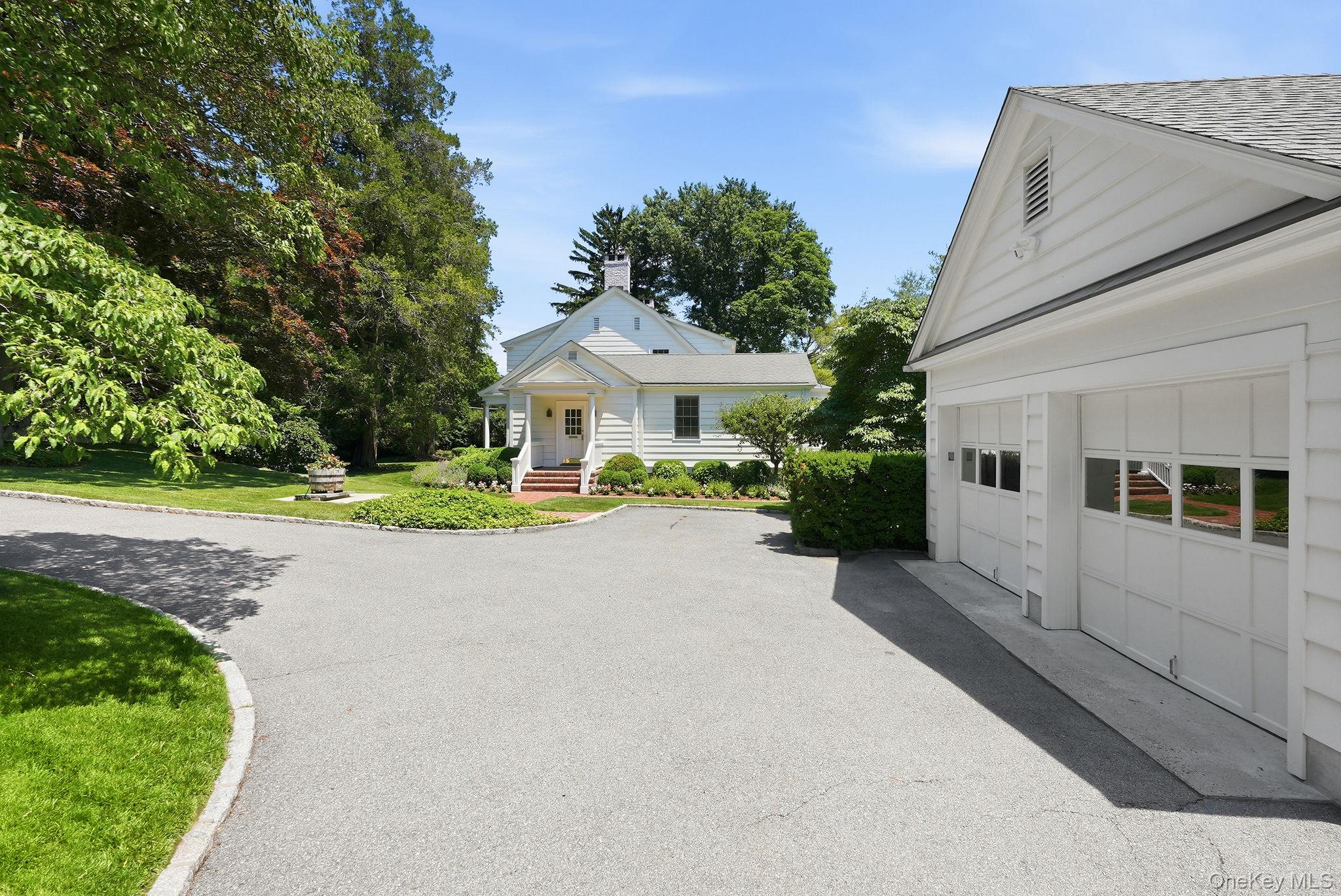 455 Polly Park Road Rye, NY 10580 - Photo 30 of 47
