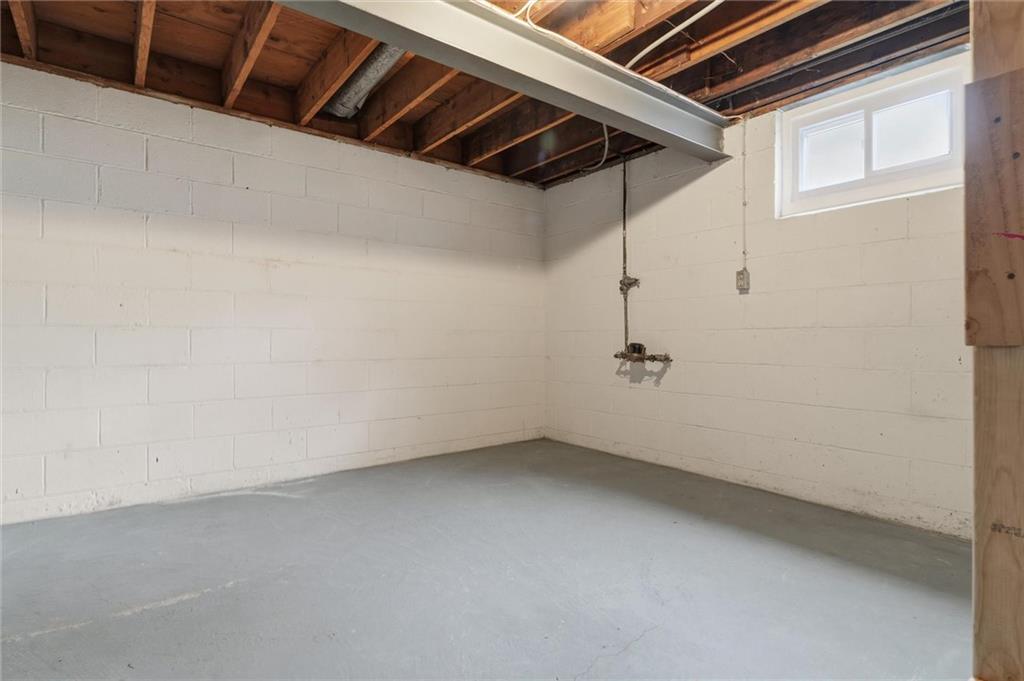 2055 Washington Road Pittsburgh, PA 15241 - Photo 30 of 31 a view of small space