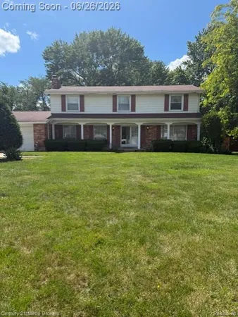 $289,900 | 6096 Pebbleshire Drive, Grand Blanc, MI 48439