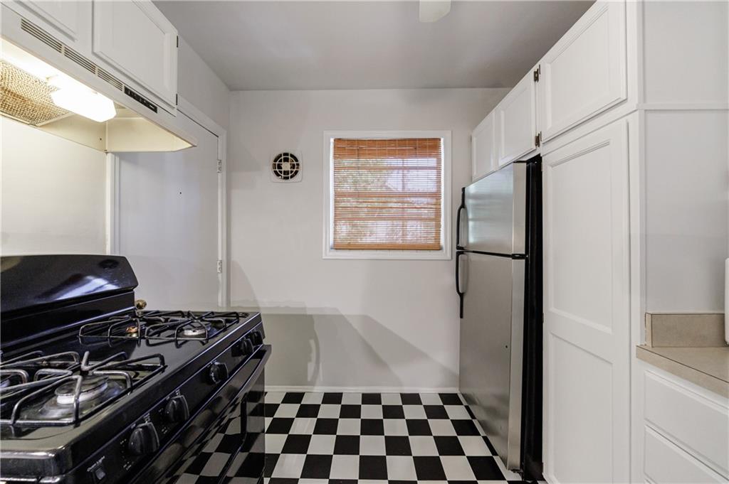 3660 Peachtree Road Northeast, Unit H2 Atlanta, GA 30319 - Photo 15 of 55