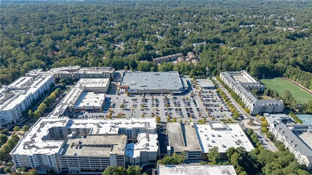 $237,000 | 3660 Peachtree Road Northeast, Unit H2, Atlanta, GA 30319