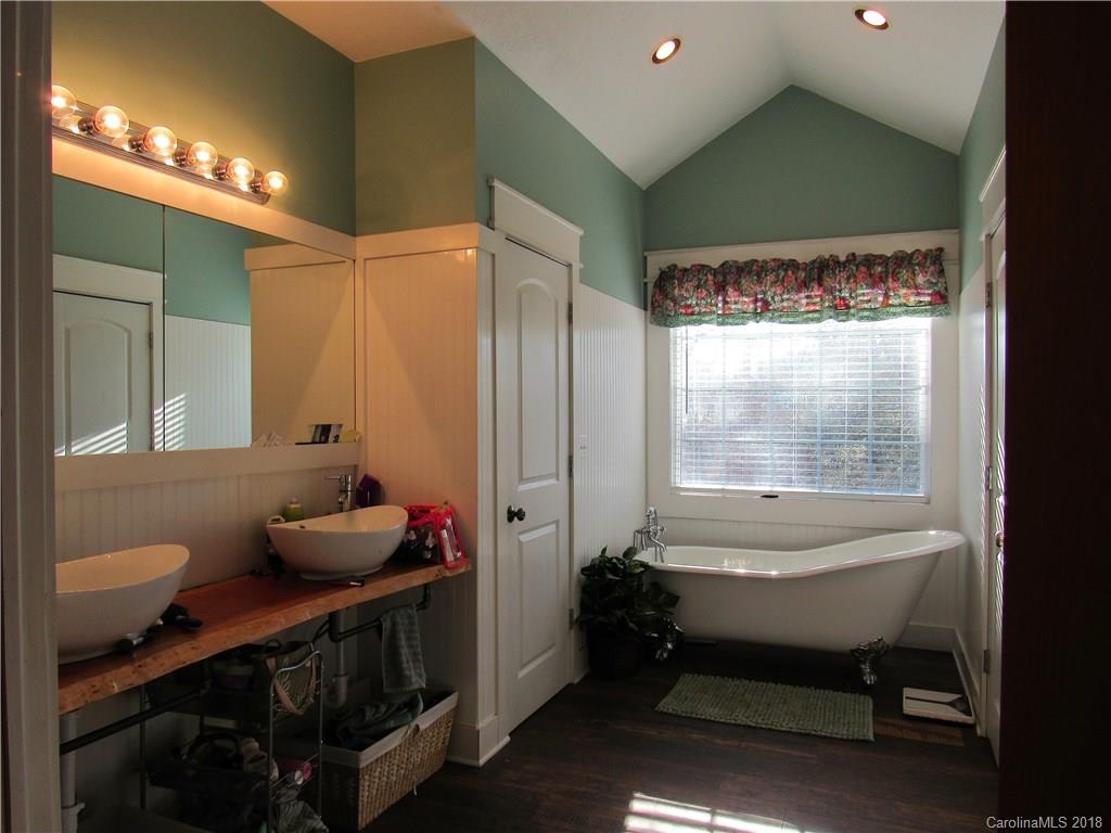 36 Rodeo Drive Leicester, NC 28748 - Photo 12 of 20 Gallery Image 12