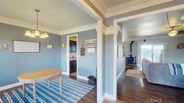 a view of a livingroom and dining room